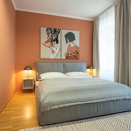 Bright 3-Room Apartment With A King-Size Bed Виена Екстериор снимка