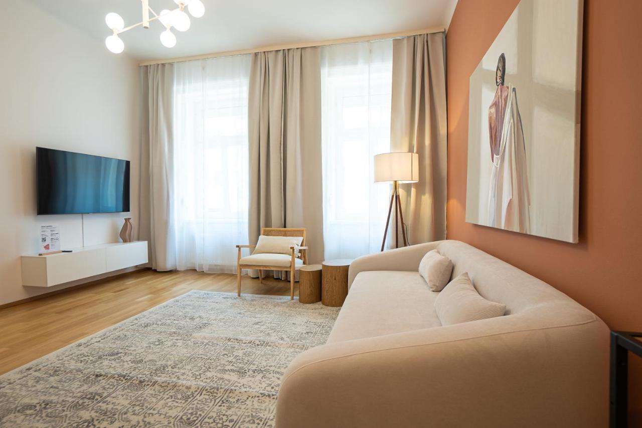 Bright 3-Room Apartment With A King-Size Bed Виена Екстериор снимка